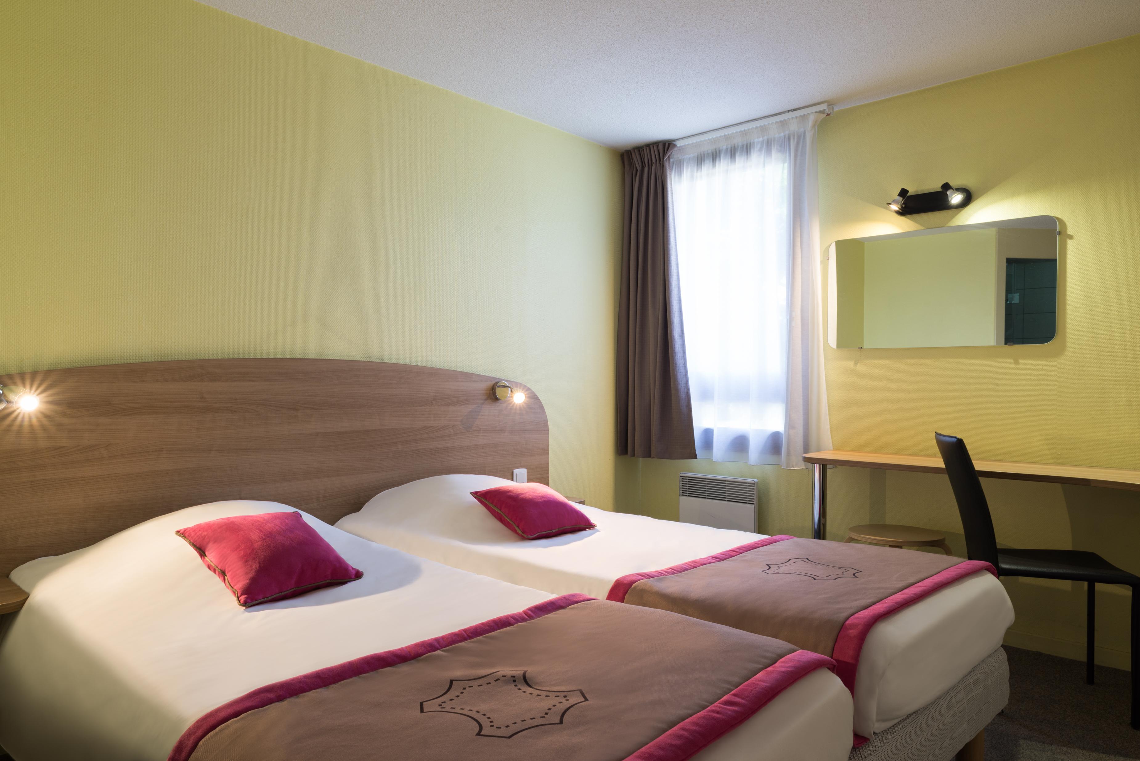 Hotel The Originals Romans-Sur-Isere Le Clos Des Tanneurs Exterior foto