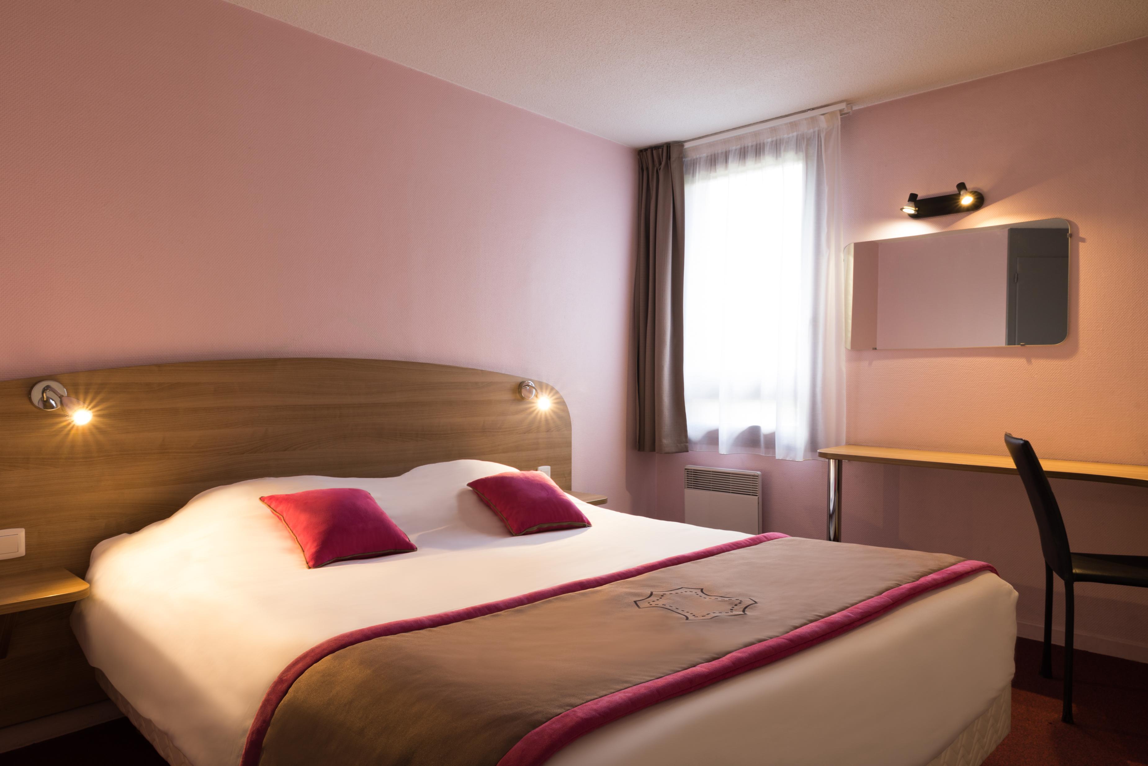 Hotel The Originals Romans-Sur-Isere Le Clos Des Tanneurs Exterior foto